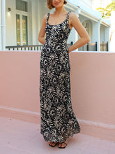 Unique Daisy Backless Charming Print Maxi Dress InsStreet